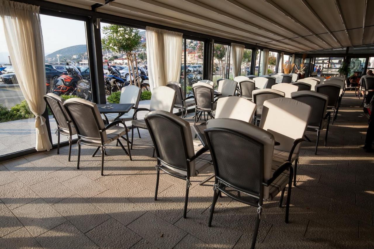 Boutique Hotel Bura 45N Сень Экстерьер фото