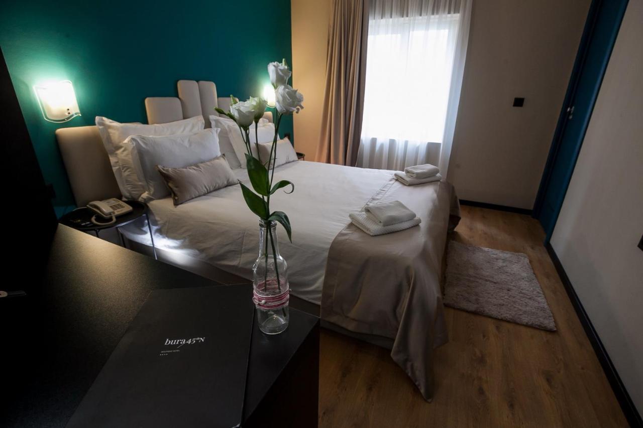 Boutique Hotel Bura 45N Сень Экстерьер фото