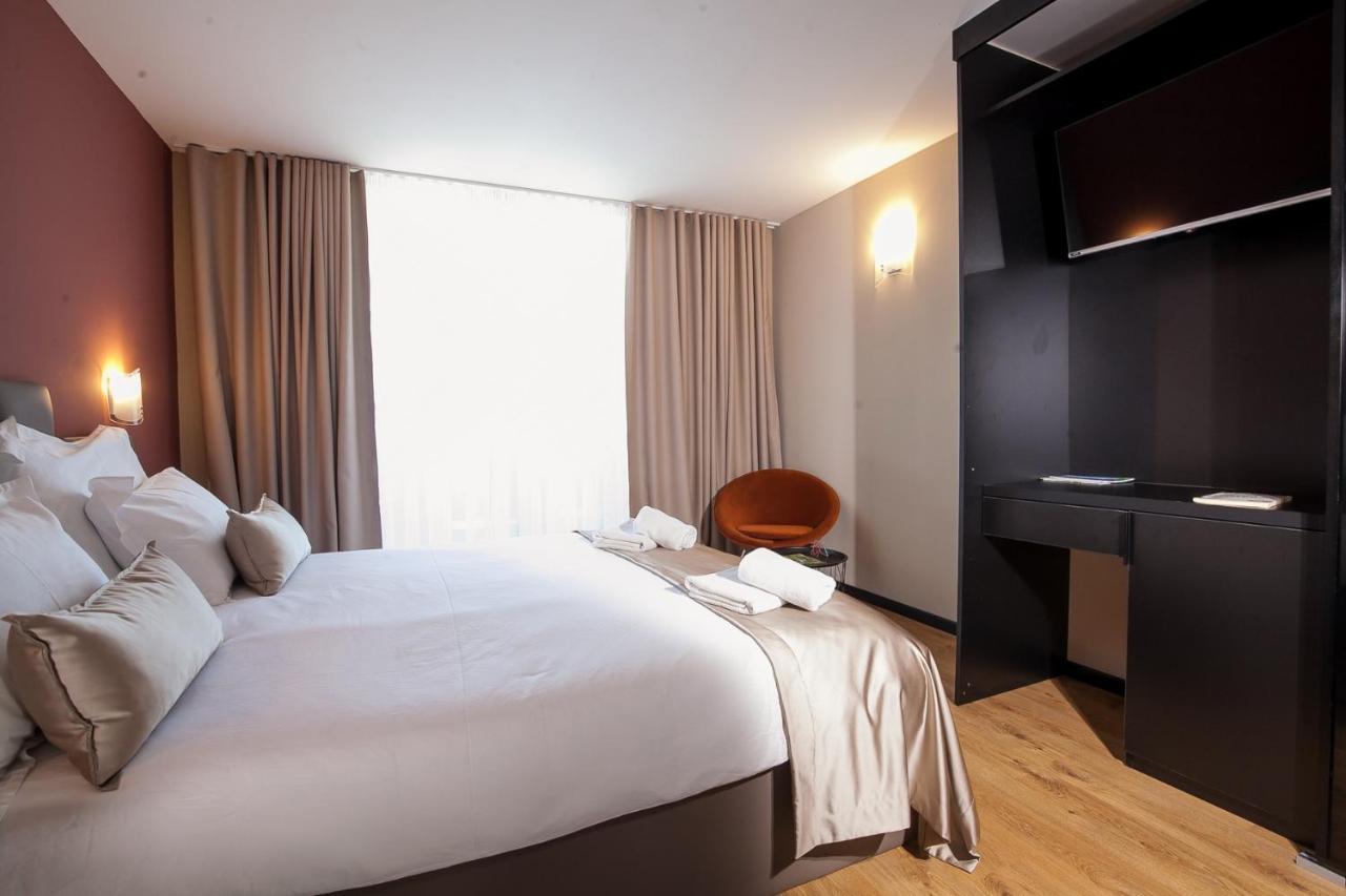 Boutique Hotel Bura 45N Сень Экстерьер фото